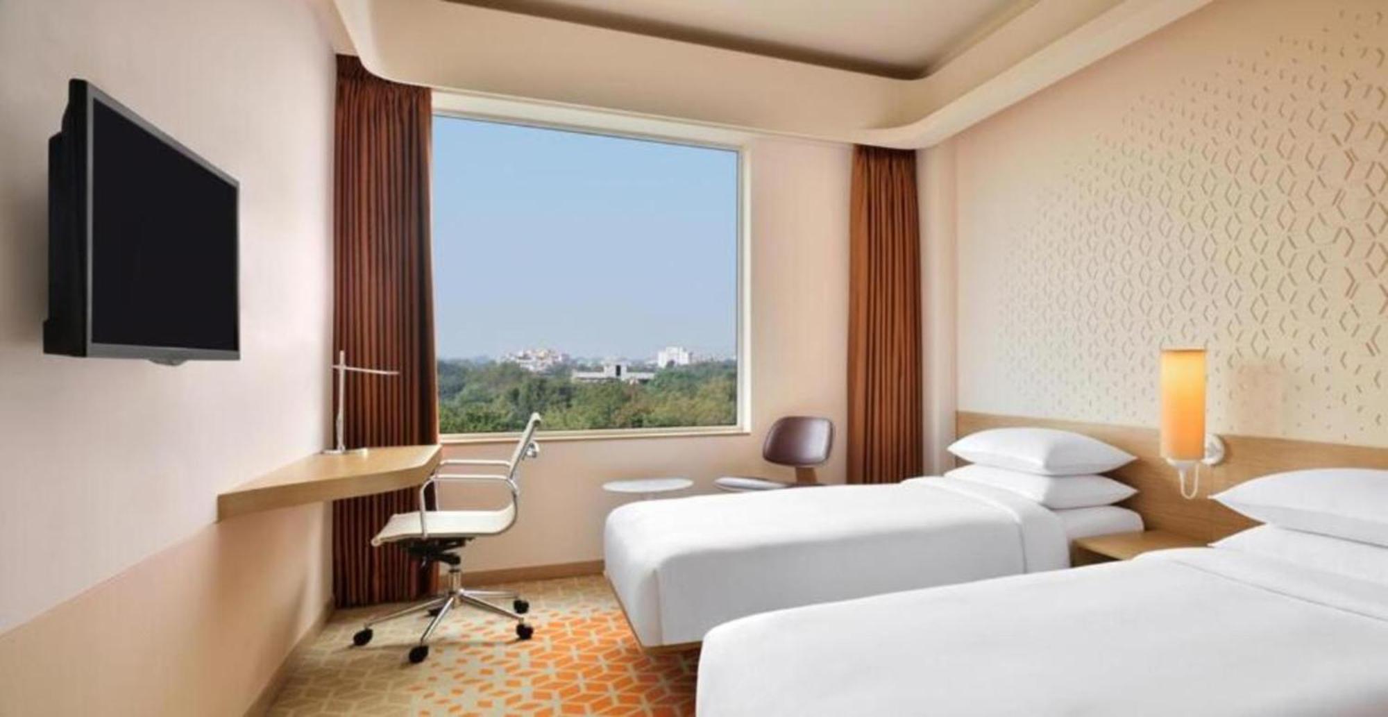 Chengalpattu Fairfield By Marriott Chennai Mahindra World City מראה חיצוני תמונה